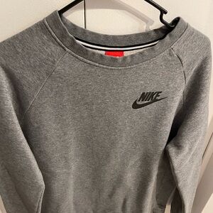 Nike sweatshirt